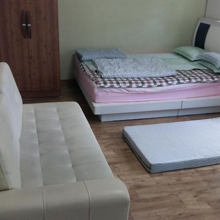 Guesthouse 710 In Haeundae Busan Exterior foto